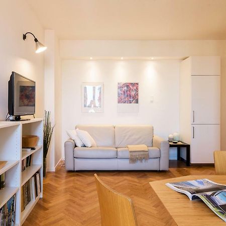 Joivy Homey 1-Bed With View Near Citylife ミラノ エクステリア 写真